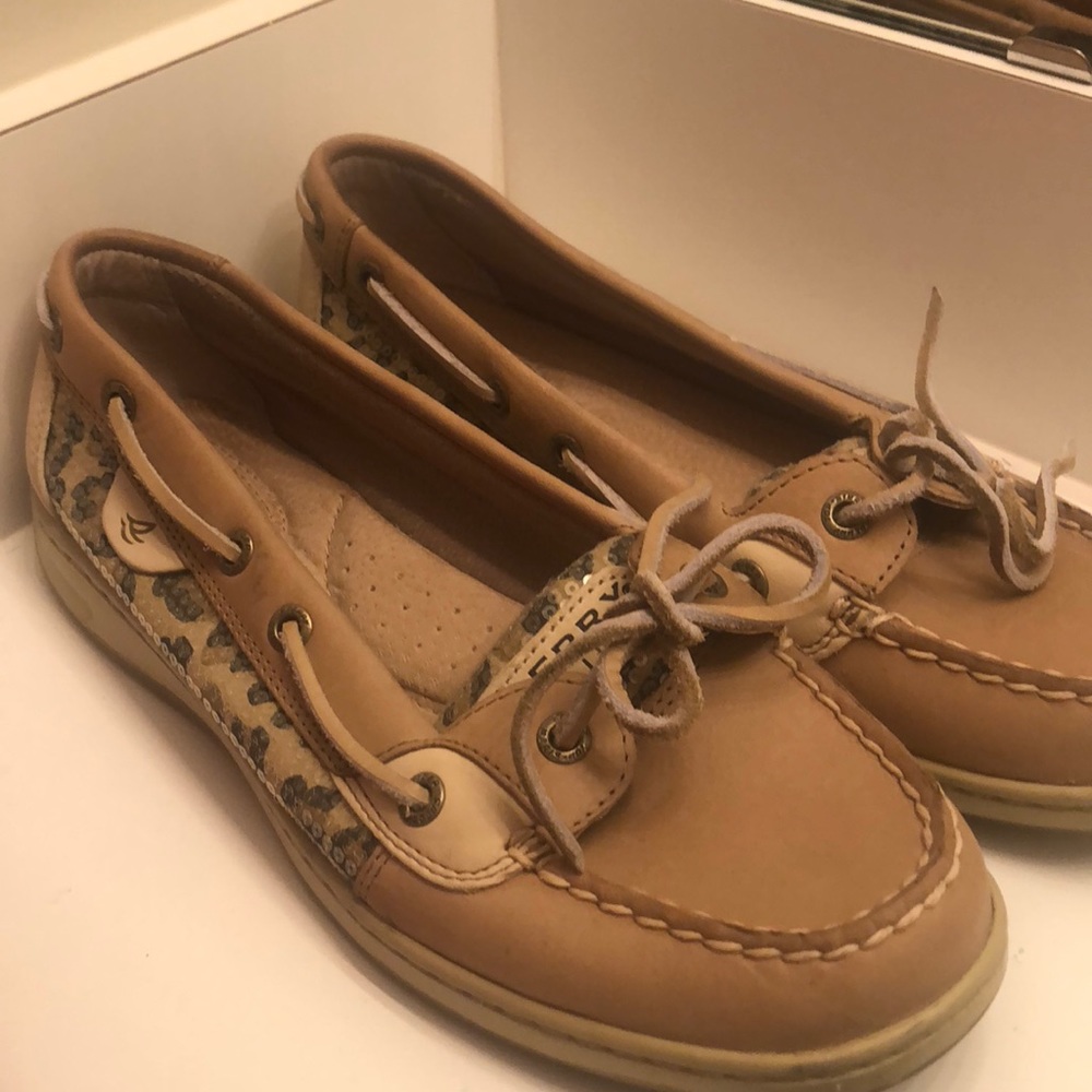 Leopard Print Sperrys